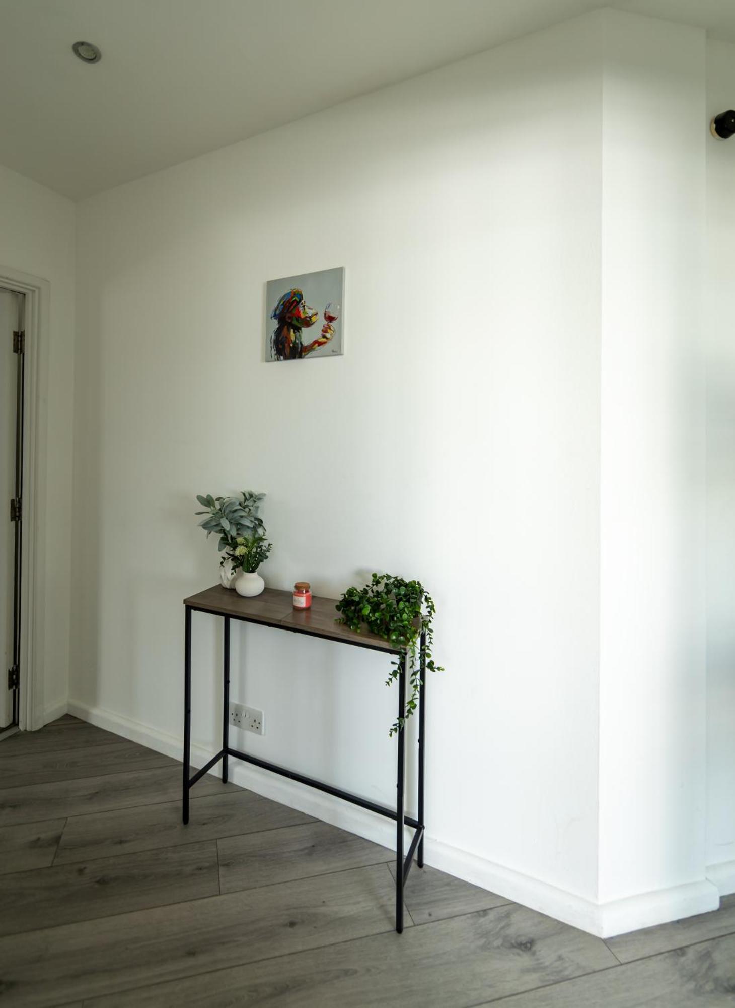 Chesterfield Apartment, City Central * Brighton